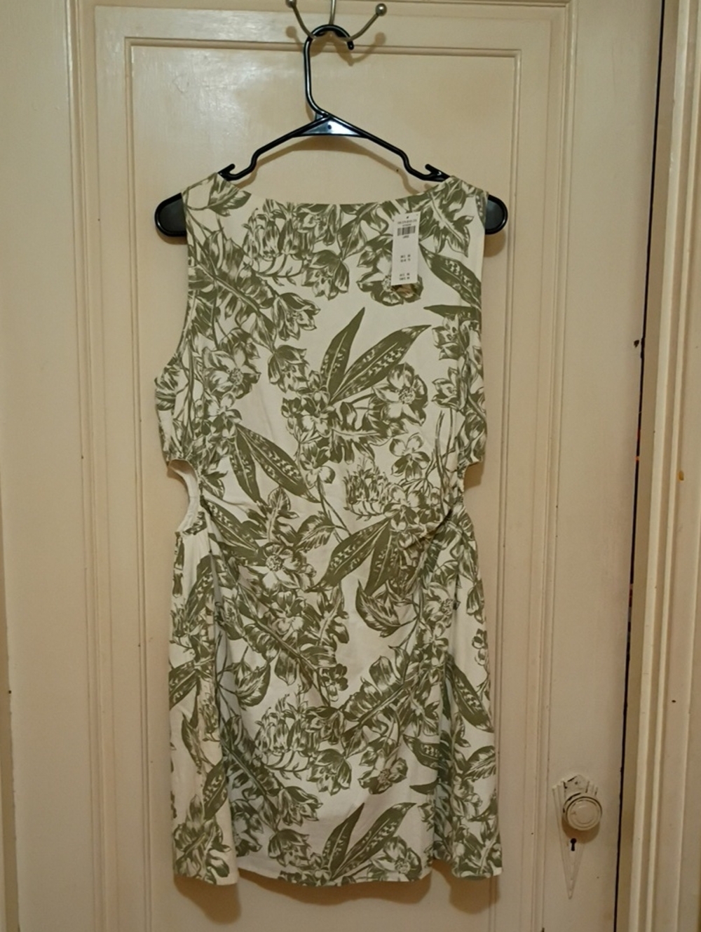 Abercrombie & Fitch Green Floral Print Sleeveless Dress